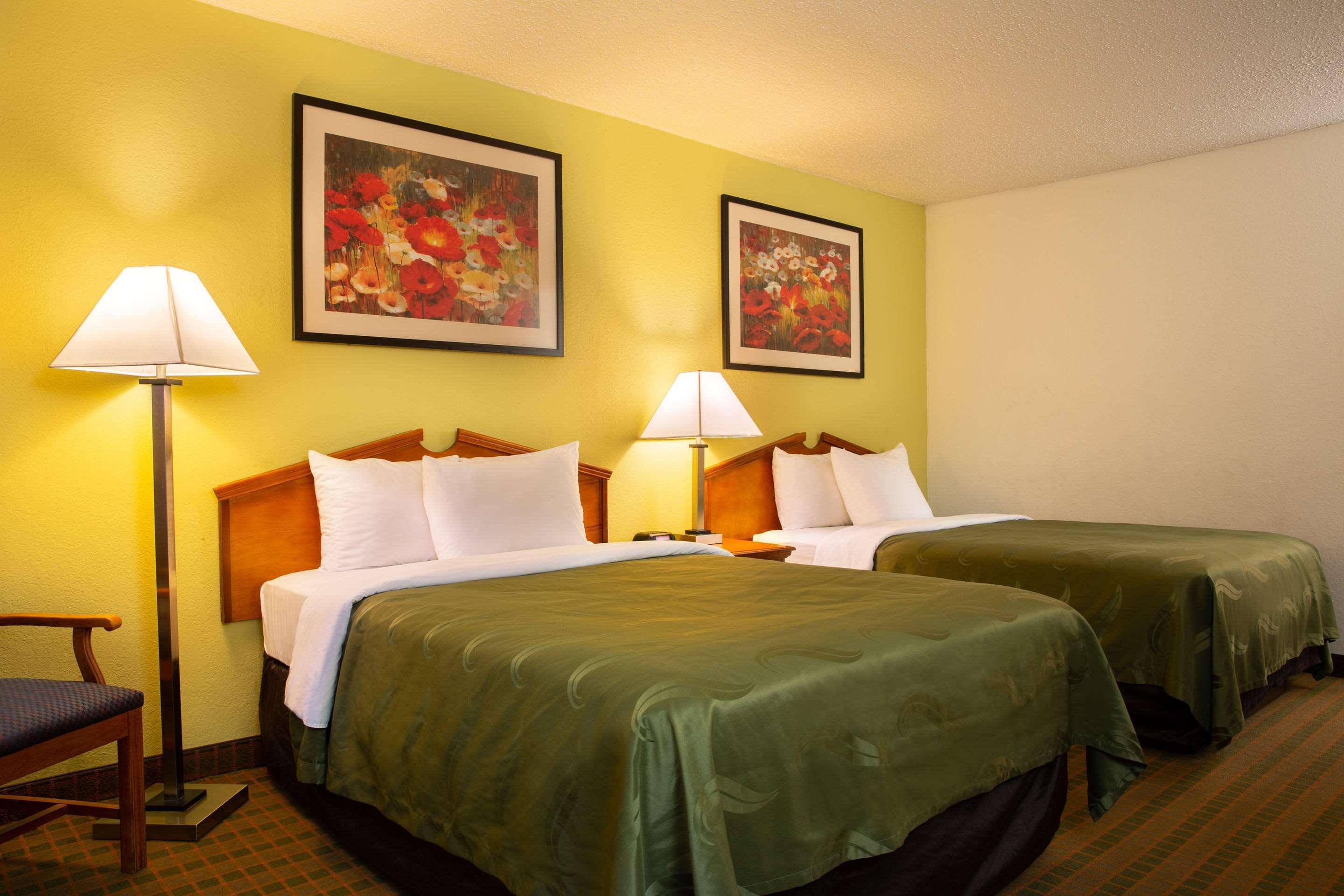 Quality Inn At Arlington Highlands Екстериор снимка