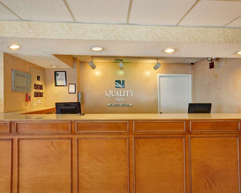 Quality Inn At Arlington Highlands Интериор снимка