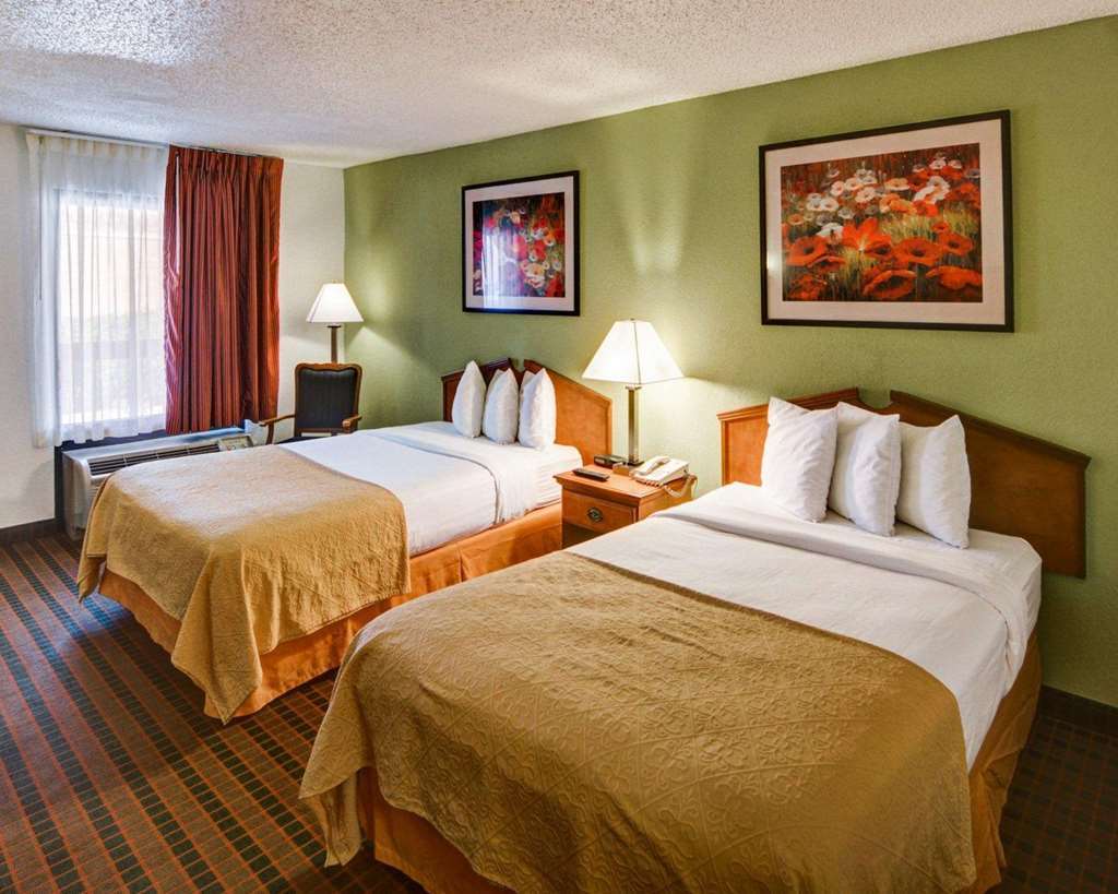 Quality Inn At Arlington Highlands Стая снимка